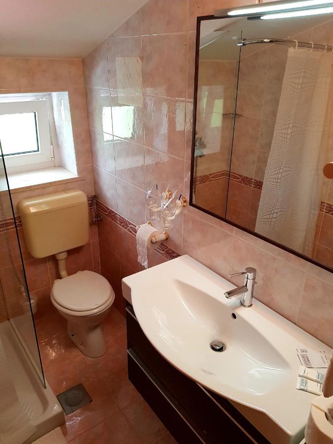 Gostisce Jazbec - Idrsko - Kobarid Hotell Exteriör bild